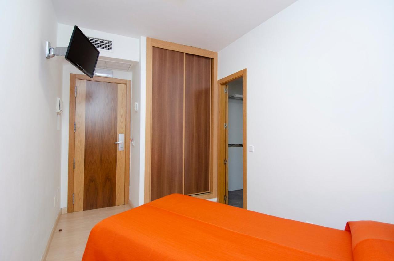 Hostal Granado Madrid Exterior photo