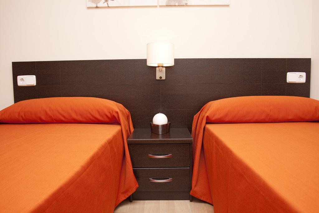 Hostal Granado Madrid Exterior photo